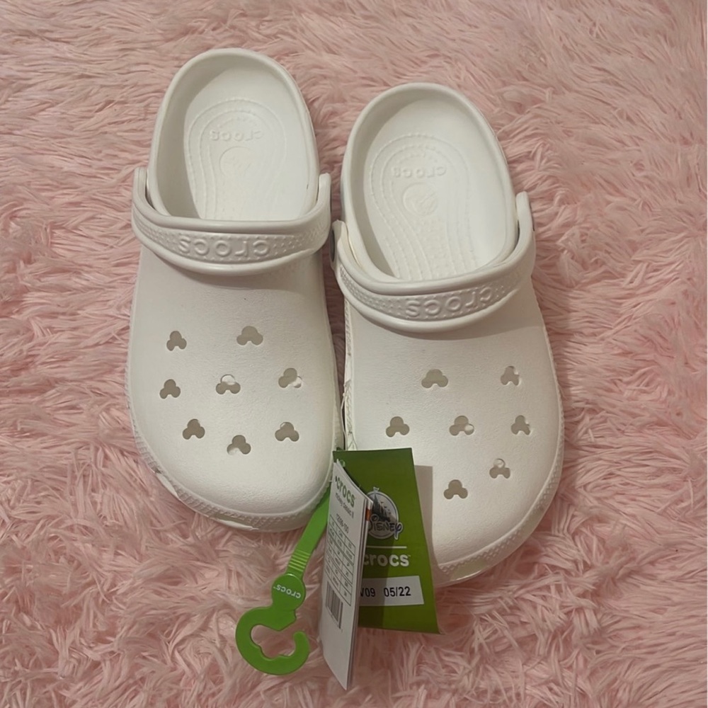 Disney Parks White Mickey Mouse Crocs M 7 W 9 Adult
